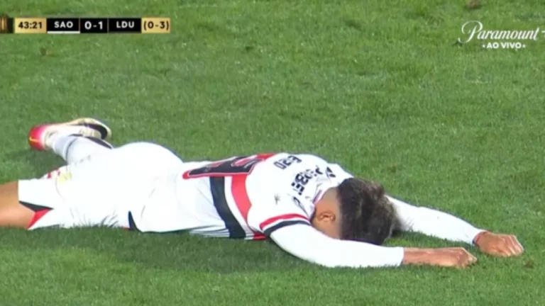 Veja memes da eliminação do São Paulo para a LDU na Libertadores