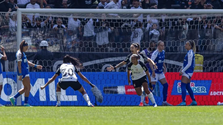 Corinthians x Cruzeiro: final registra 3º maior público do feminino