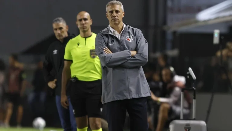 Antes de decisão, São Paulo tem pior sequência desde retorno de Crespo
