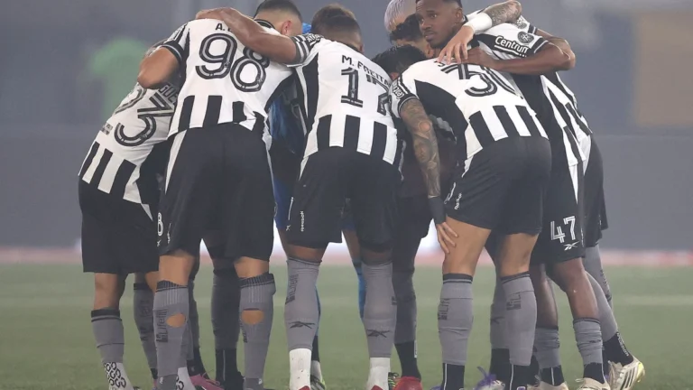 Botafogo volta a desperdiçar chance de título inédito em 2025 de decepções