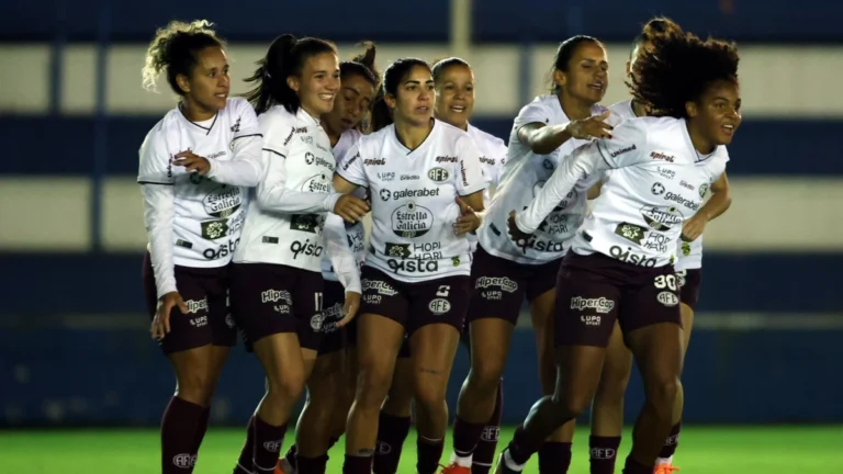 Ferroviária vence o Internacional e vai à semi da Copa do Brasil Feminina