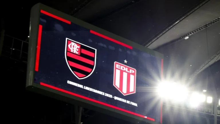 Flamengo x Estudiantes: escalações e onde assistir ao jogo da Libertadores