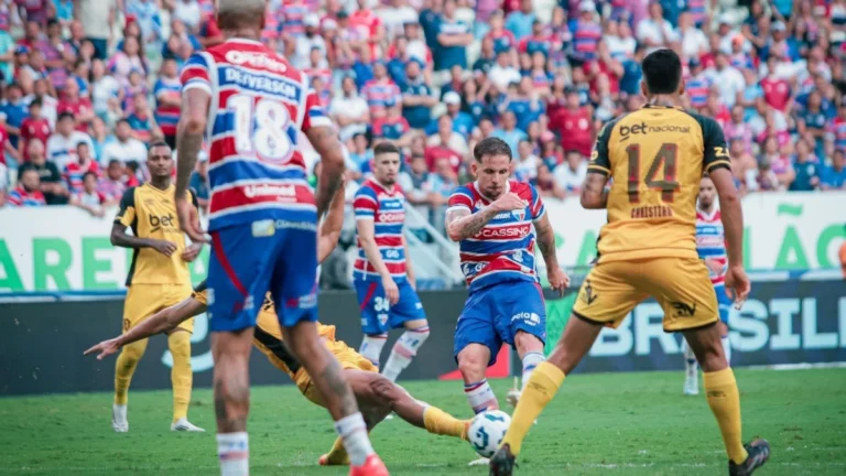 Fortaleza vence Sport e ganha fôlego na luta contra o rebaixamento