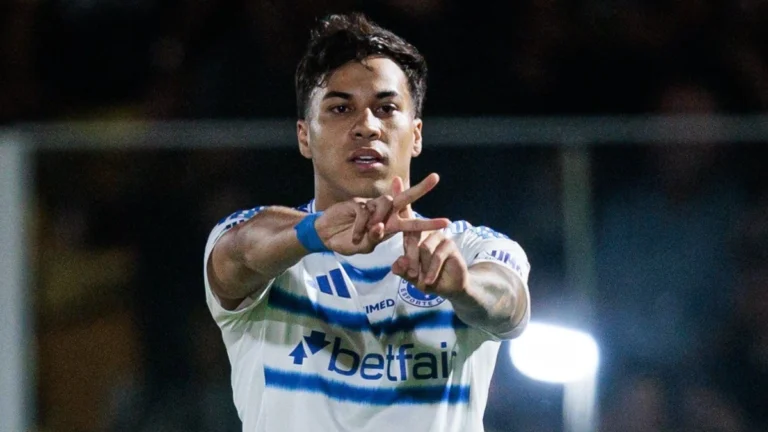 Kaio Jorge afirma ser melhor que Hulk, Pedro, Vitor Roque e Yuri Alberto