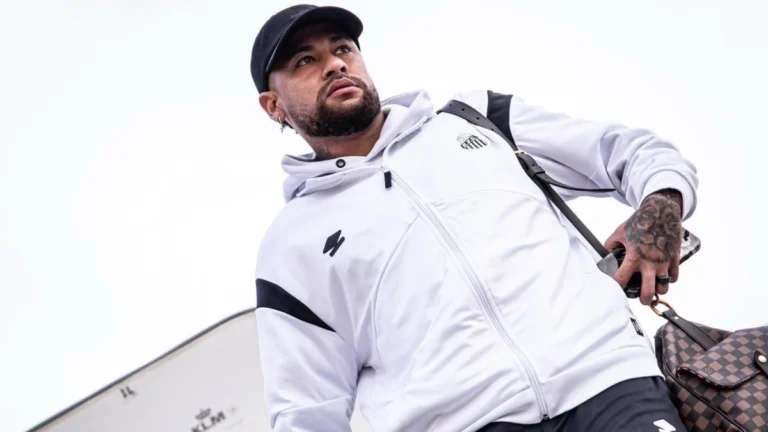 “Calma”, diz Neymar sobre comprar o Santos