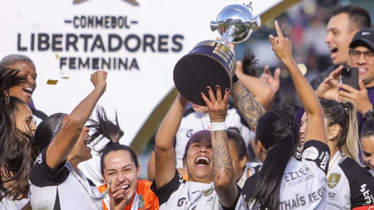 Corinthians fatura bolada com título da Libertadores Feminina; veja valores