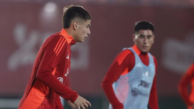 Zagueiro do Atlético-MG sofre fratura e passará por cirurgia