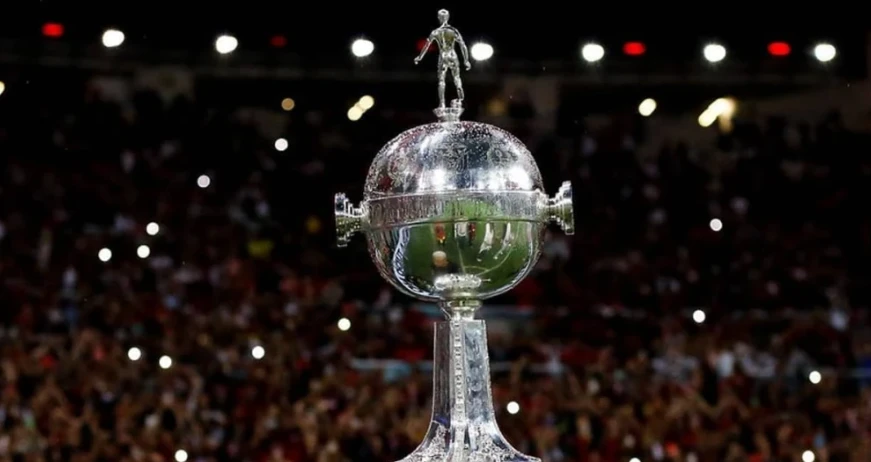 Copa do Brasil ou Copa Libertadores? Veja qual torneio 