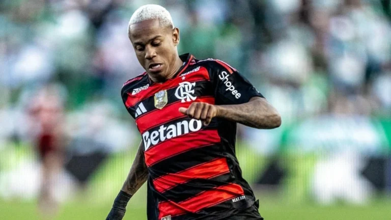 “Jogador não é presidiário”, diz Benja sobre Wallace Yan flagrado em balada
