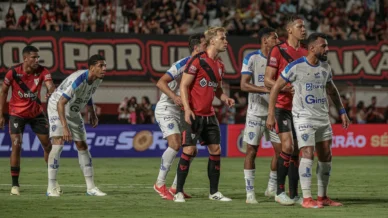 Paysandu sofre virada do Atlético-GO e é rebaixado para a Série C