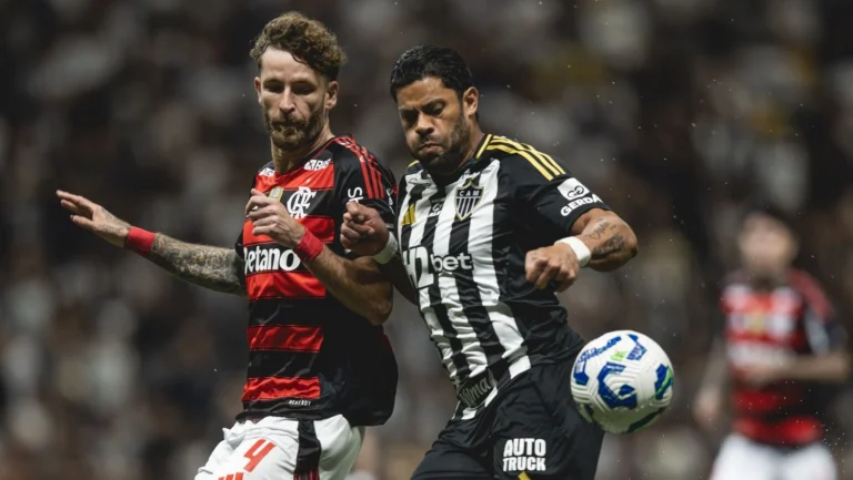 Torcida do Flamengo manda recado ao Palmeiras na Arena MRV: “É guerra”