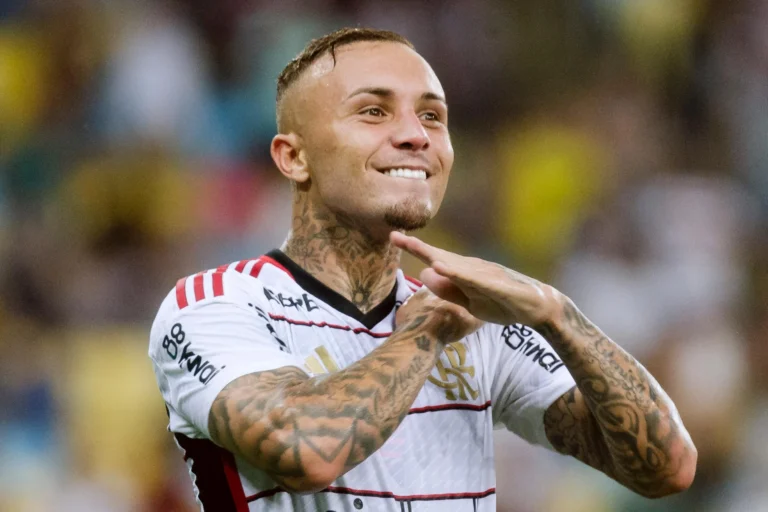 Libertadores: Cebolinha ressurge para ser titular do Flamengo na final