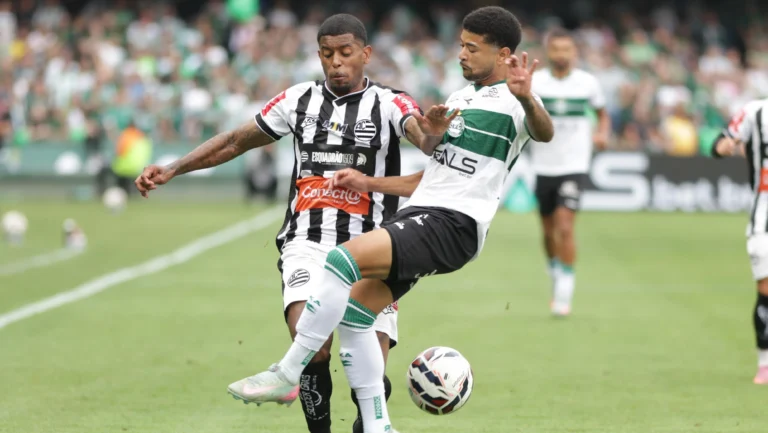 Coritiba empata com o Athletic-MG e confirma o acesso à Série A