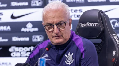 Dorival desabafa sobre arbitragem após RB Bragantino x Corinthians