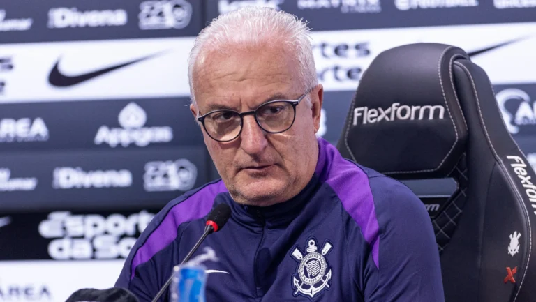 Dorival desabafa sobre arbitragem após RB Bragantino x Corinthians