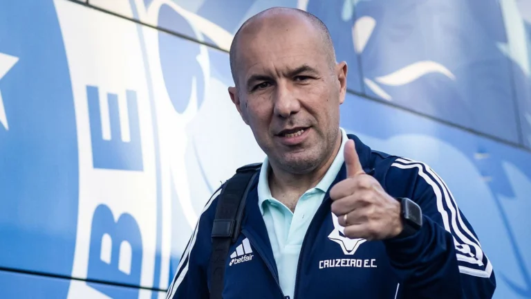 Leonardo Jardim revela expectativas sobre futuro no Cruzeiro: “Nunca omiti”
