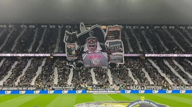 Torcida do Corinthians provoca São Paulo e relembra clássicos históricos