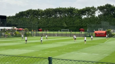 Com dores no joelho, Lucas vira dúvida no São Paulo para clássico