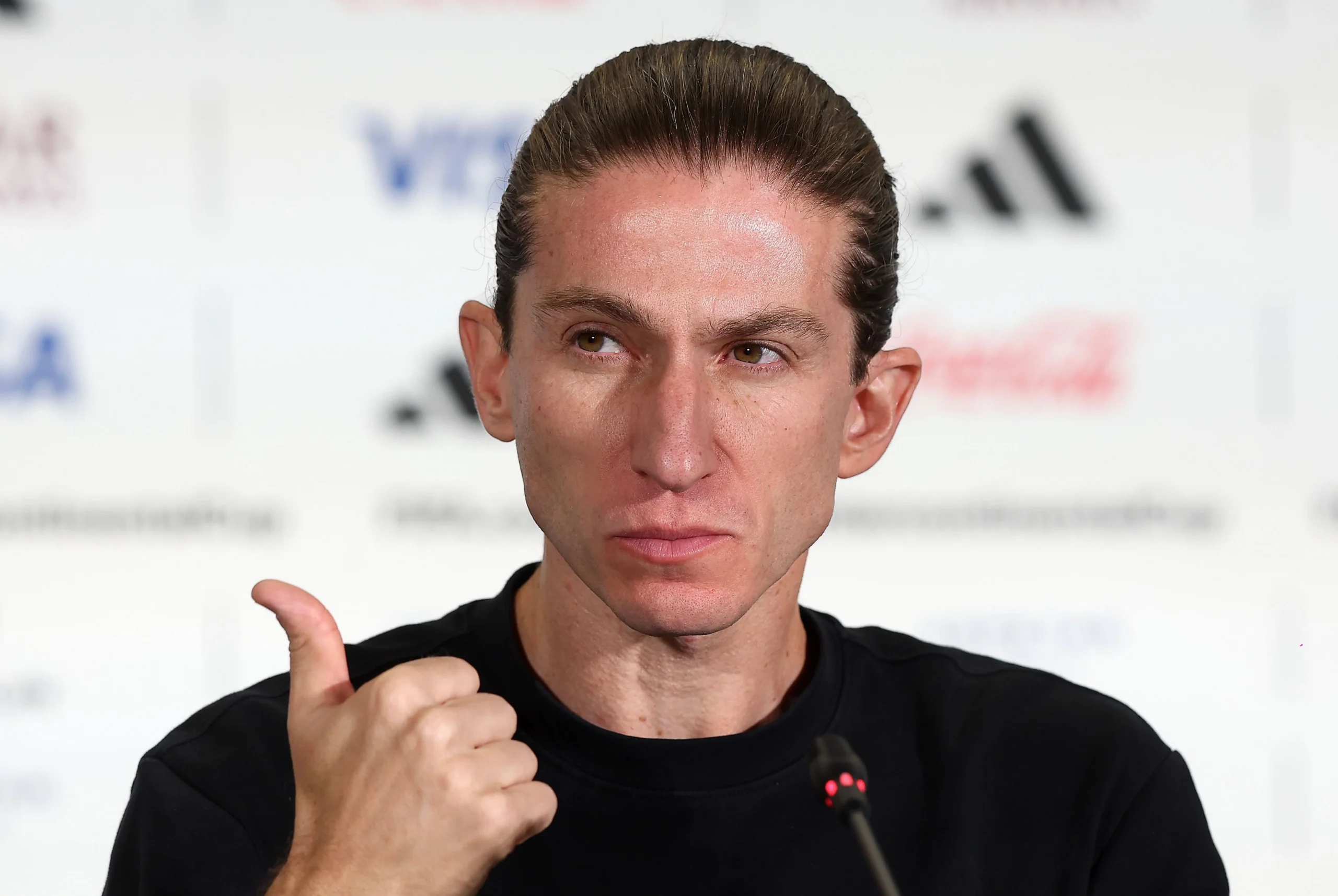 De saída do Flamengo? Filipe Luís comenta possível venda de atacante