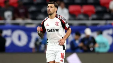 Veja gol milimétrico de Arrascaeta para o Flamengo contra o Cruz Azul