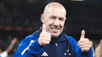 Leonardo Jardim elenca pontos de melhorias para o futebol brasileiro