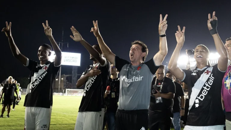 Brasileirão: Vasco se livra do rebaixamento após resultados da 37ª rodada