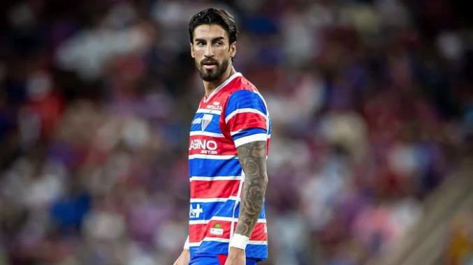 Fortaleza anuncia rescisão de artilheiro do time nos últimos dois anos