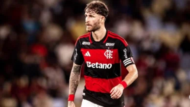 Léo Pereira critica árbitro após lance polêmico em São Paulo x Flamengo