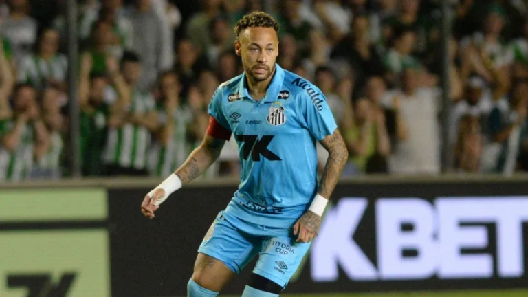 Neymar Pai revela que astro pensou em desistir do futebol após lesão