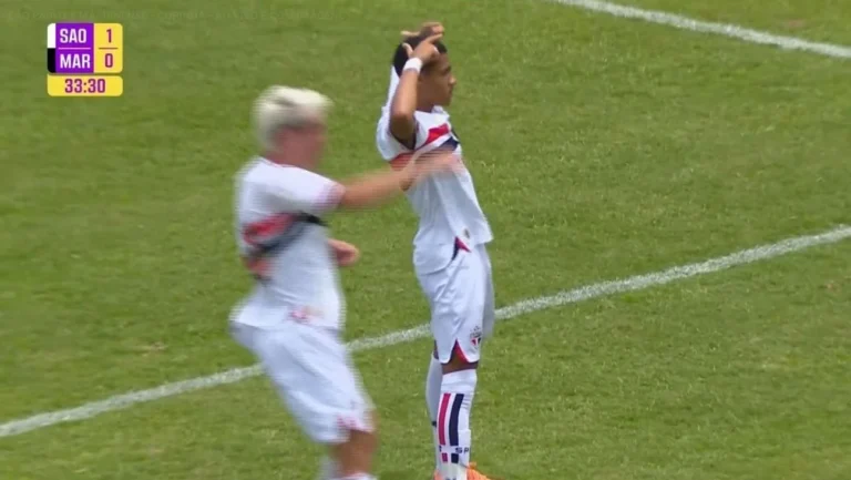 São Paulo faz gol olímpico em estreia na Copinha; veja