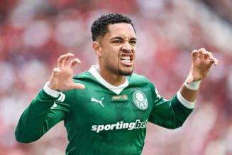 Vitor Roque, do Palmeiras, é o jogador mais caro do mundo fora das Big 5