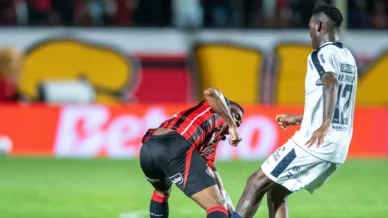 Vitória vence e frustra retorno do Remo ao Brasileirão