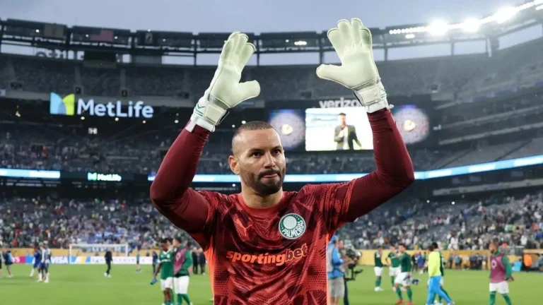 Palmeiras libera, e Weverton acerta com Grêmio por três anos; veja detalhes