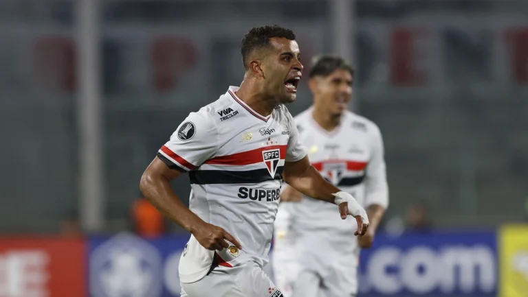 Corinthians e São Paulo discutem modelo de negócio por Alisson