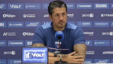 Fortaleza vence a primeira em 2026, e Carpini cita hino em coletiva