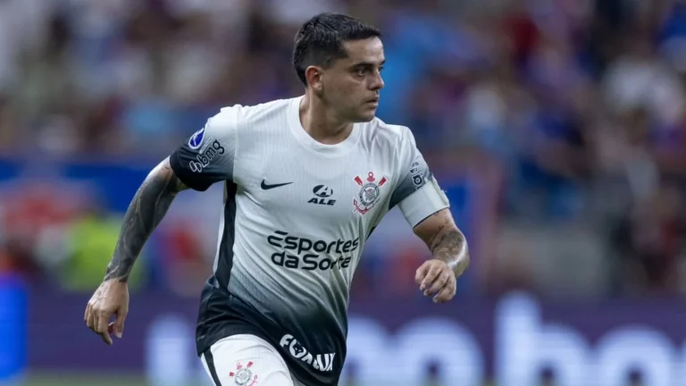 Corinthians e Fagner chegam a acordo para rescisão de contrato