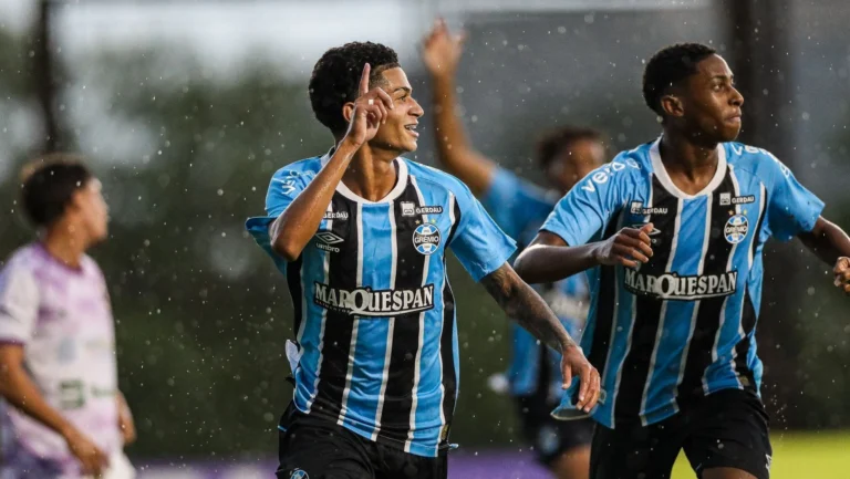 Grêmio vence Falcon com tranquilidade em estreia pela Copinha
