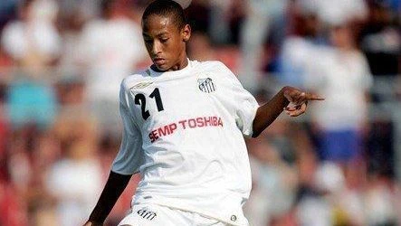 Agente que levou Neymar ao Barcelona defende investimentos na base