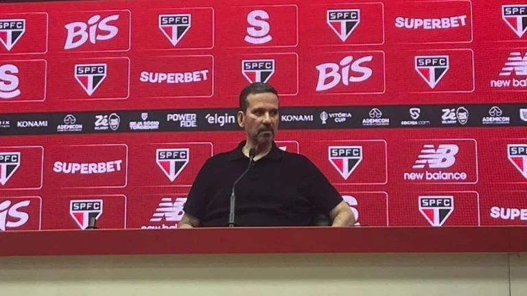 São Paulo: Olten rebate protesto na Copinha e nega postura covarde