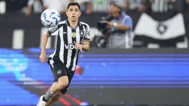 Botafogo: Savarino não consegue deixar Venezuela para se reapresentar