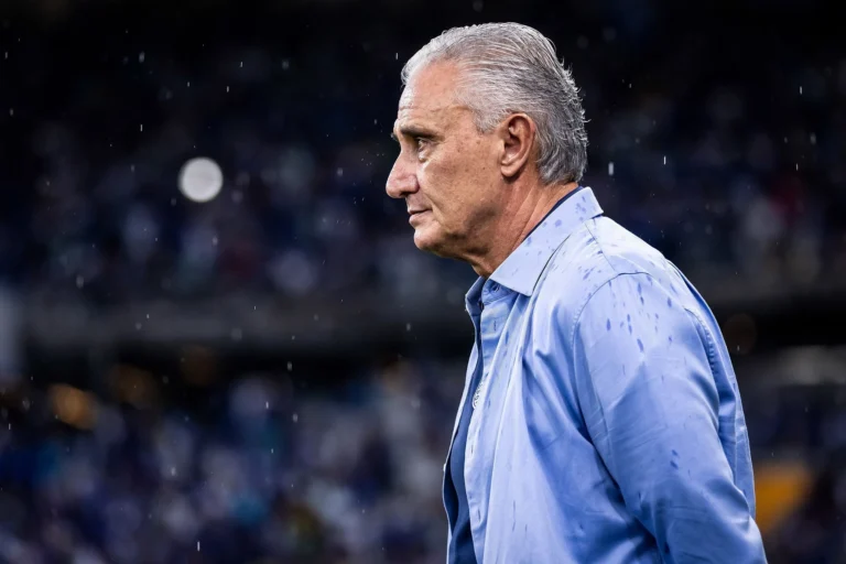 “Insuficiente”: Tite é direto sobre começode temporada do Cruzeiro