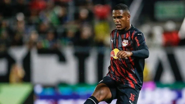 Zagueiro pode ser suspenso por até 10 jogos por fala machista; entenda