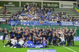 Barra leva o Catarinense mesmo com derrota para a Chapecoense