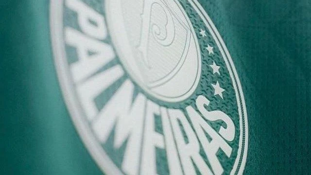 Apesar de receita recorde, dívida do Palmeiras cresceu 79% em 2025; entenda