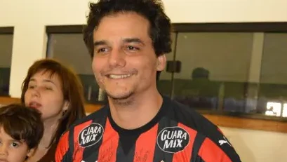 Vitória prepara homenagem a Wagner Moura antes de duelo com o Atlético-MG