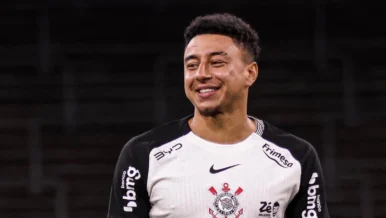 Entenda o que falta para Jesse Lingard estrear pelo Corinthians
