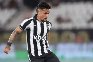 Novo reforço do São Paulo, Artur exalta clube e faz promessa à torcida