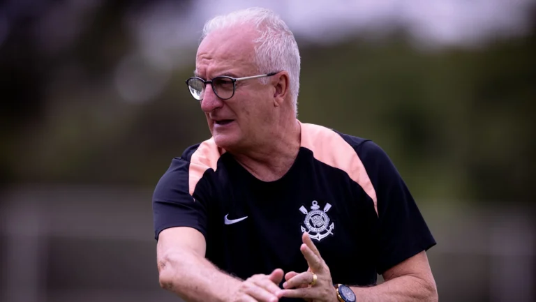 Escalação do Corinthians: Dorival deve ter novidade para enfrentar Coritiba