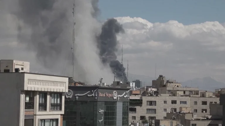 Israel alerta moradores de Teerã para saírem dos arredores de mídia estatal