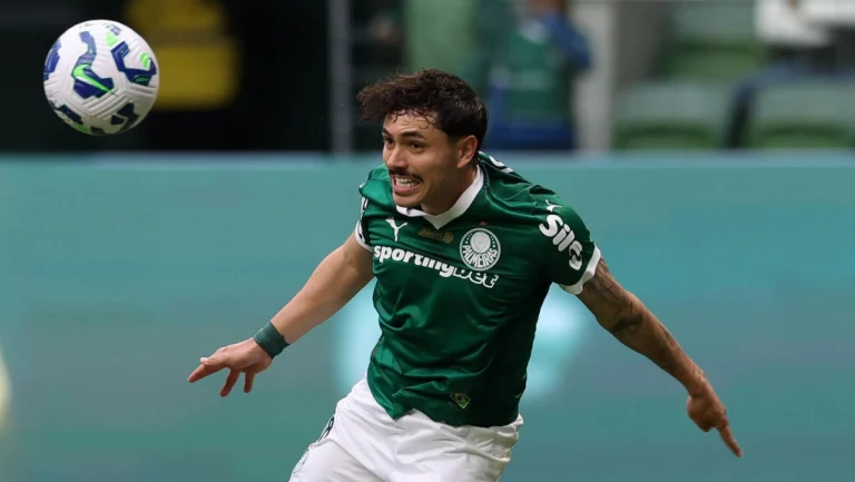 Maurício, do Palmeiras, é convocado pela 1ª vez para a seleção do Paraguai